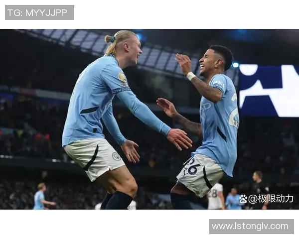 那不勒斯逆转曼城4-0引发争议判罚全场沸腾的精彩瞬间 那不勒斯逆转曼城4-0引发争议判罚全场沸腾的精彩瞬间