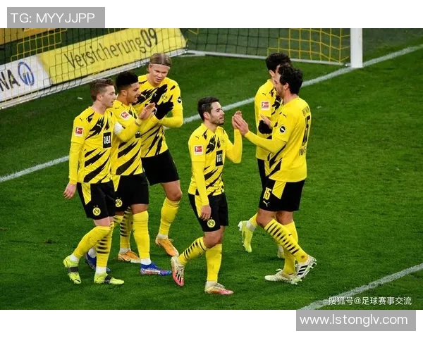 德甲激战AC米兰大胜多特蒙德红牌争议引发全场热议