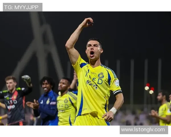 国王杯精彩对决那不勒斯大胜切尔西乌龙球成比赛转折点