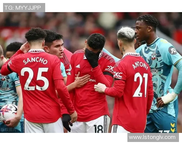 欧冠激战曼联逆转那不勒斯补时绝杀引发争议判罚全场沸腾